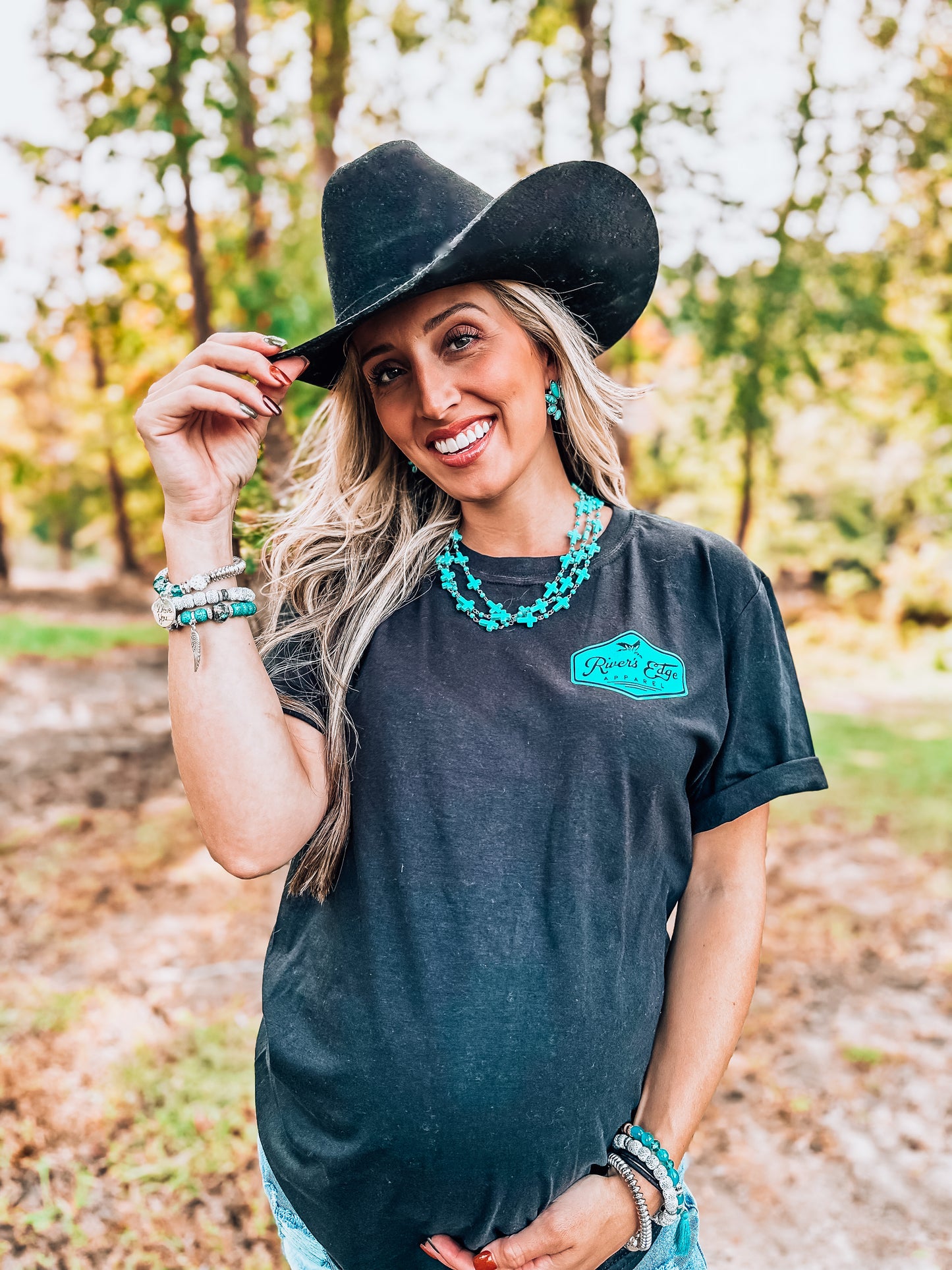 River's Edge Apparel Logo Tee - Black (Teal)